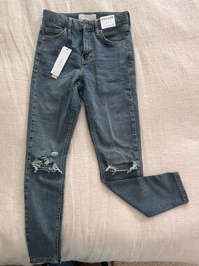 Topshop Jamie Ripped Skinny Jeans